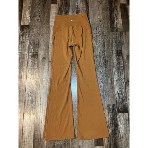 Lululemon Groove Super-High-Rise Flared Pant Nulu Butternut Brown Size 6 - Picture 7 of 8